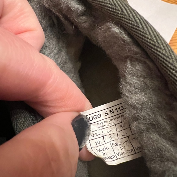 Ugg Ultra Mini Platform Women’s Sz 10 Dark Green Gently Worn Once - Picture 10 of 10